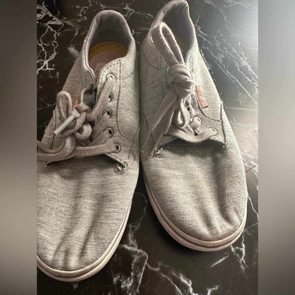 Women’s gray vans 6.5 - Picture 6 of 6
